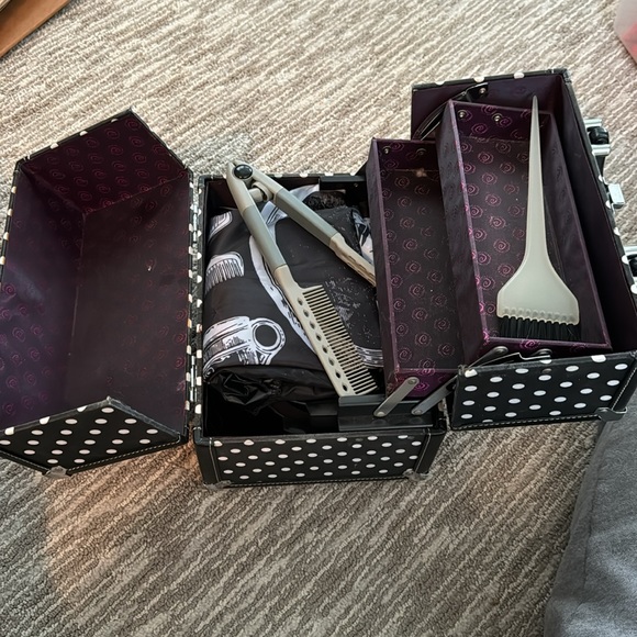 Polkadot caboodle - Picture 2 of 2